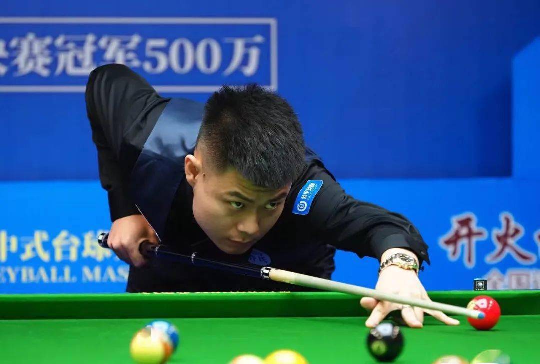 使队员们在 使队员们在