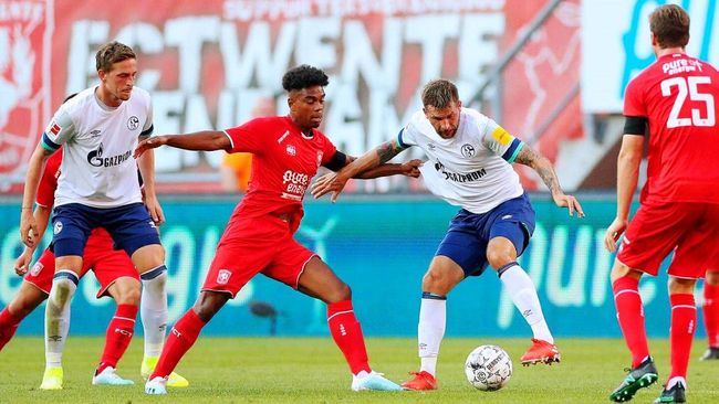 在Stea 在Stea