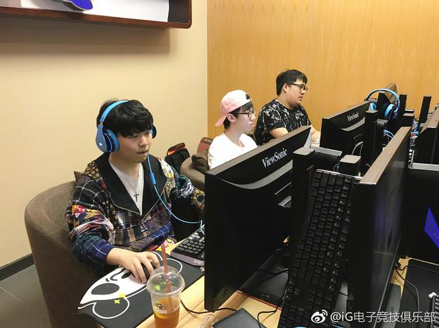 次登顶